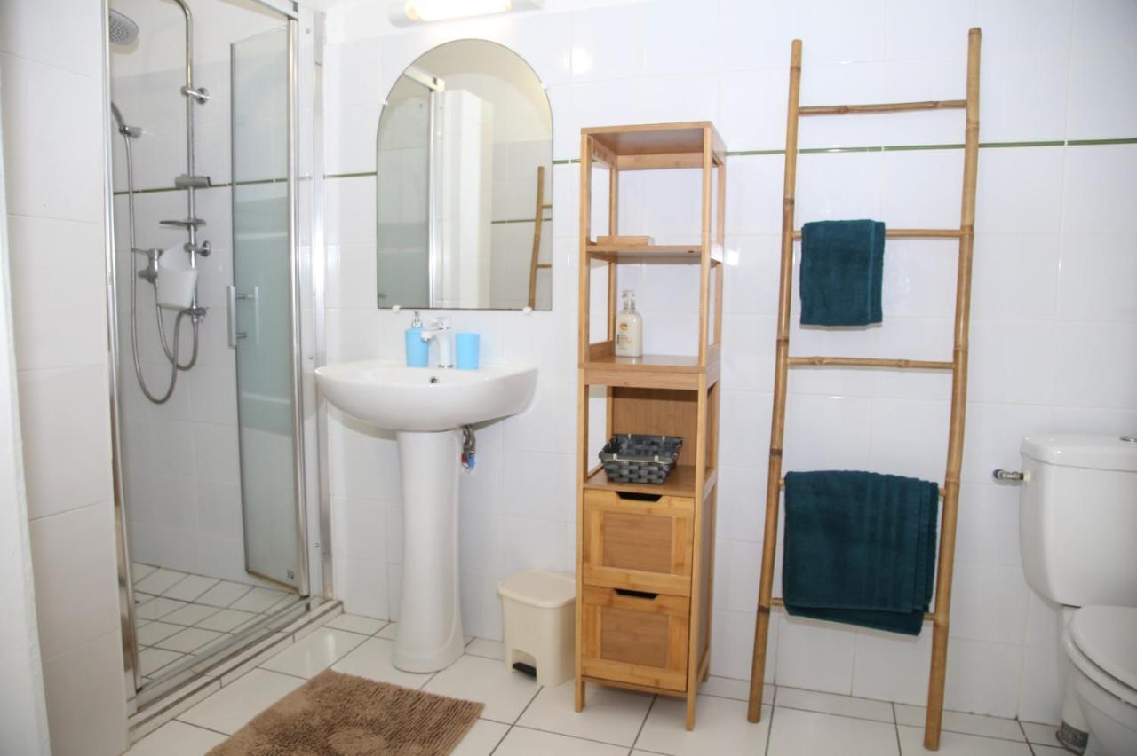 L Orchidee Bleue, Bas De Villa, Vue Mer, Piscine Privee 상트 안느 외부 사진